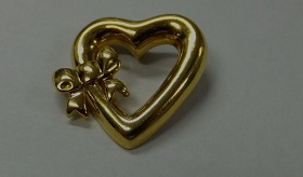 Tiffany（ティファニー）リボンハートペンダント 750刻印